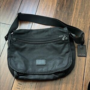 Tumi Black Men's Messenger Bag with Front Zipper